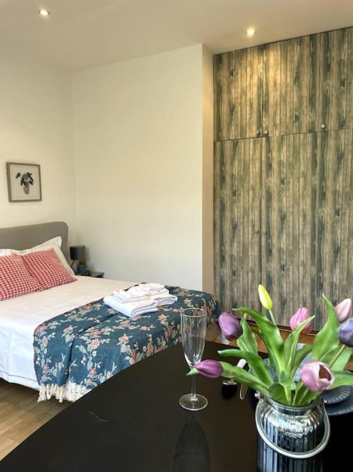Cute&Cozy Studio Apt In Barons Court Londra Exterior foto